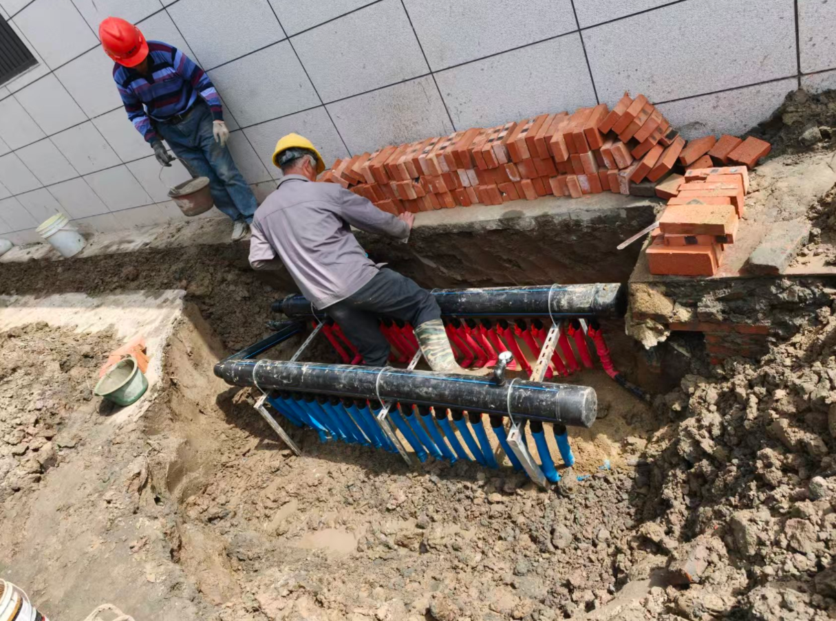 别墅地源热泵室外分水器